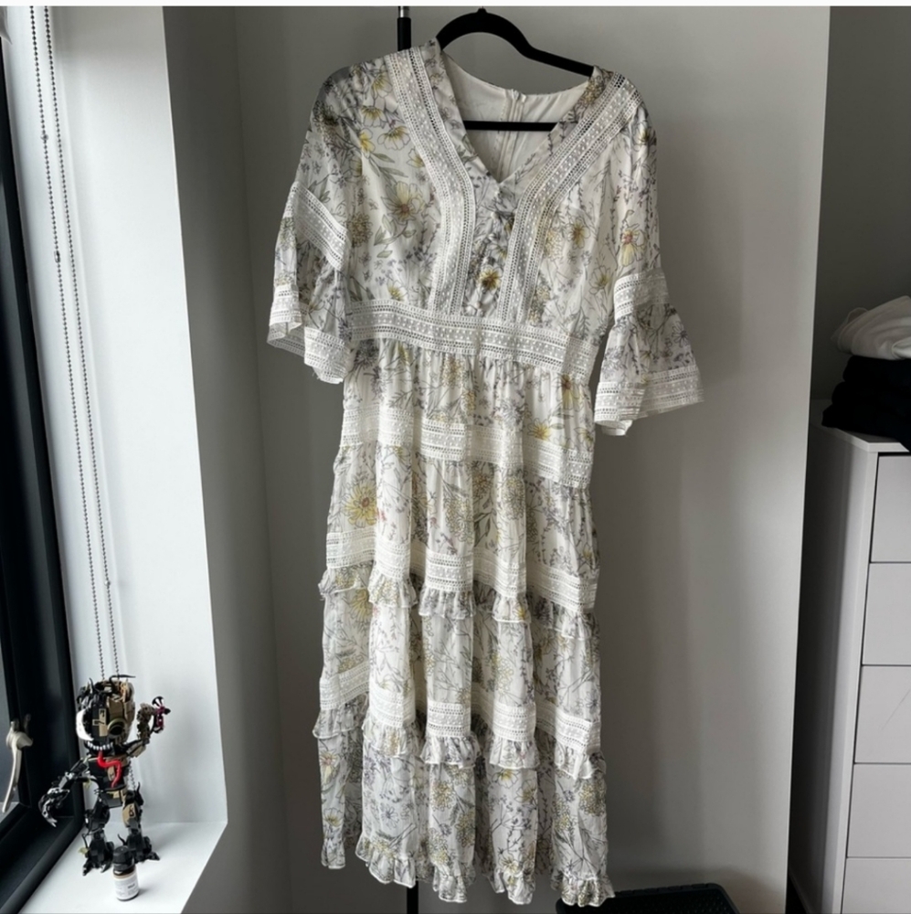 Floral crochet midi dress